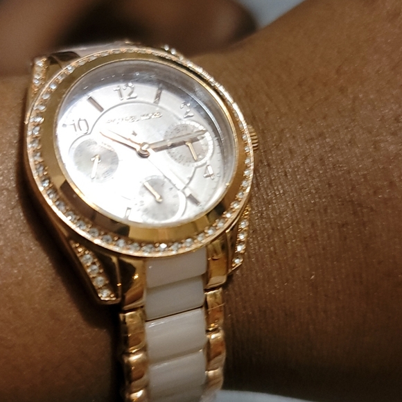 Michael Kors Wristwatch - Picture 3 of 4
